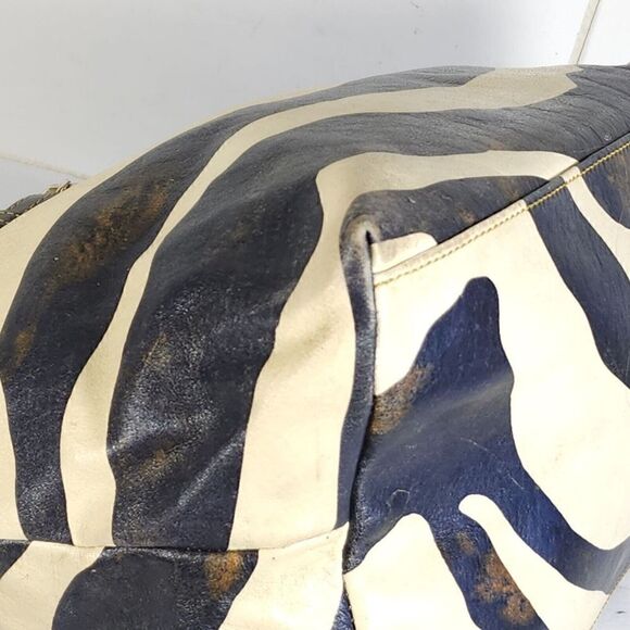 Dooney & Bourke Tri-Color Zebra Leather Strap Designers Shoulder Hobo Bag F23 - Picture 15 of 16